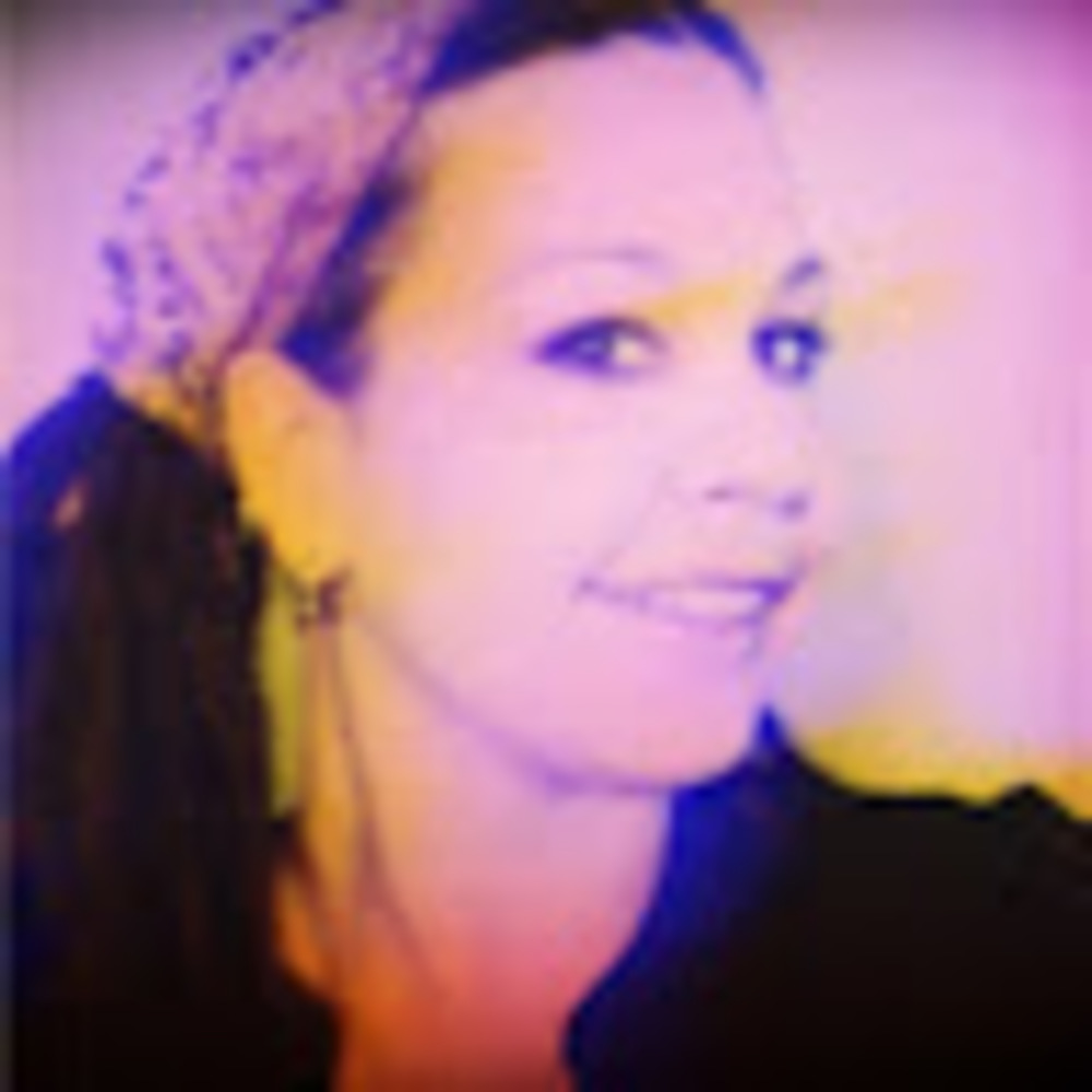 Meet your Posher, Carla